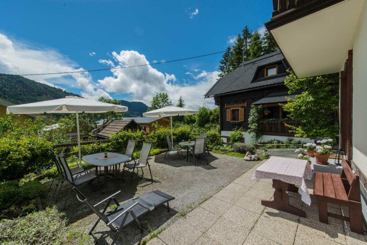 Haus Waldklause Hotel Techendorf Exterior photo